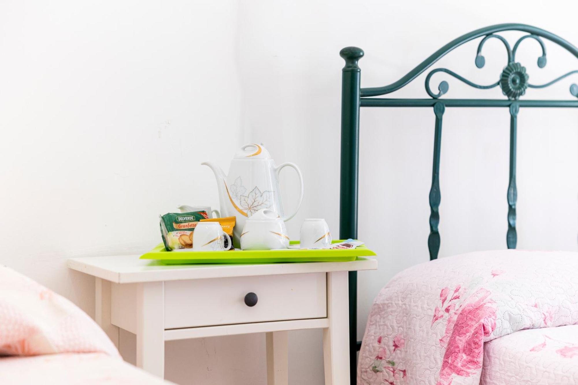Il Balcone Sullo Stretto Bed & Breakfast Reggio di Calabria Bagian luar foto
