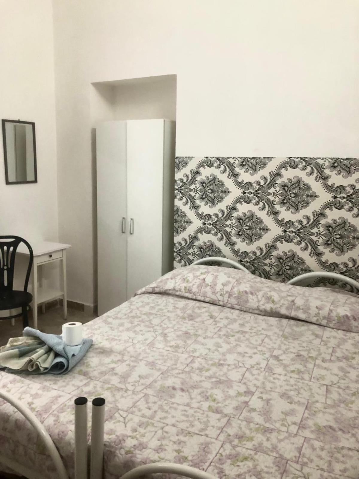 Il Balcone Sullo Stretto Bed & Breakfast Reggio di Calabria Bagian luar foto